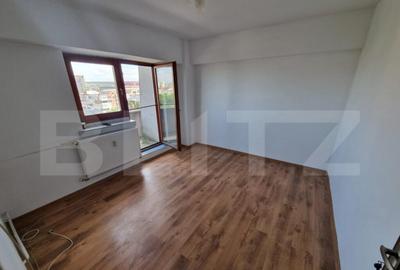 Apartament cu 4 camere, 75 mp, zona Mall Electroputere, Lapu - 3