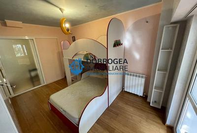 Apartament cu 3 camere decomandat, mobilat în Babadag - 6