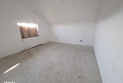 Casă cu 4 camere în Domnești-Târg - 3