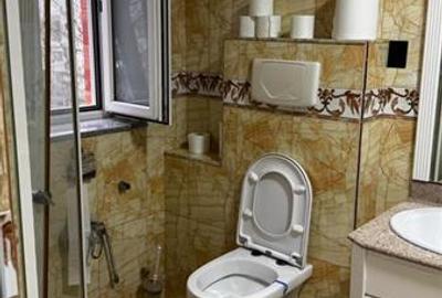 Duplex cu 7 camere cu Canalizare în Central - 13