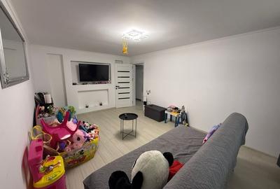 Apartament 3 camere, decomandat, 64mp, Rovine, zona Parculet Rovine - 2