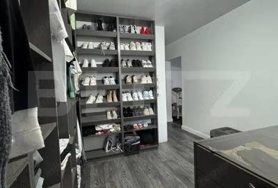 Apartament cu 4 camere nedecomandat în Sebastian