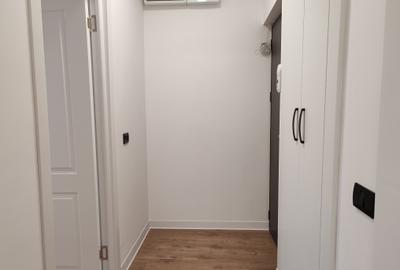 Apartament 2 camere liber la vanzare, recent renovat intrare Tractorul - 12