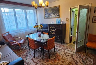 Vanzare 2 camere, Tractorul, zona 13 Decembrie - O. Goga - 1