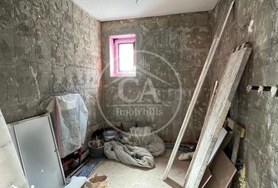 Casă cu 4 camere decomandat cu Teren 400 Mp în Oncea - 12