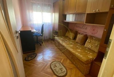 Apartament cu 3 camere decomandat, mobilat în Rogerius - 5
