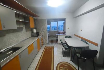 4 CAMERE // DEMOCRATIEI // 2 BALCOANE // PARCARE // CENTRALA PROPRIE - 6