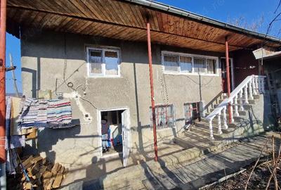 Casă cu 3 camere cu Teren 1500 Mp în Bala - 5