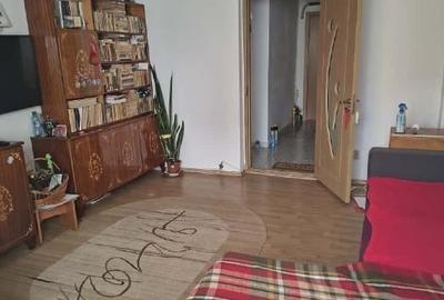 Vanzare apartament 3 camere decomandat Slobozia Central - 3