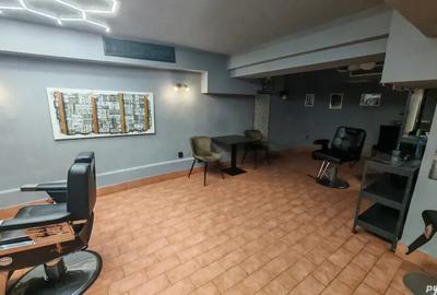 Spa?iu comercial - 1