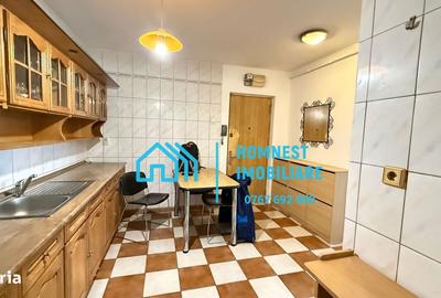 Apartament cu 3 camere decomandat în Giurgiului - 16