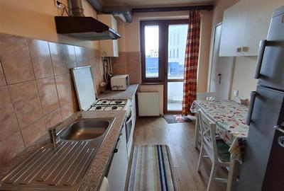 Apartament cu 2 camere decomandat în Central - 3