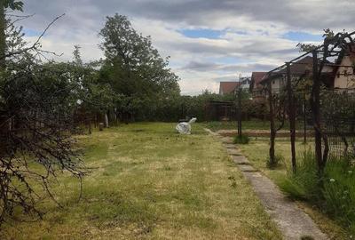Casă cu Teren 1471 Mp în Central - 3