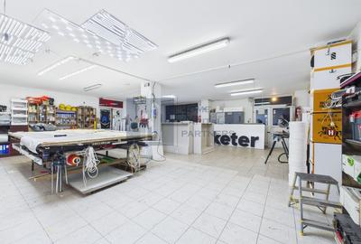 Spațiu comercial, de 726 mp, în Central