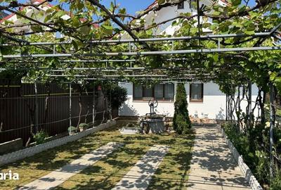 Casă cu 7 camere cu Teren 1080 Mp în Sânmartin - 4