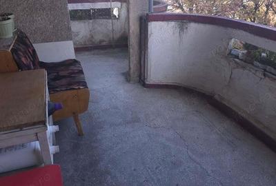 Vand apartament 3 camere decomandat in Deva. zona Lido (Casa de Pensii), etaj 2, bloc de 4 etaje - 4