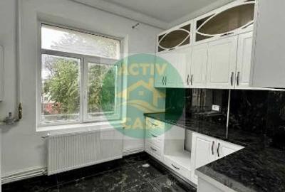 Apartament 3 camere, modern, semi-mobilat - 1