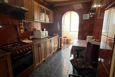 Apartament 3 camere, proprietar, panorama deosebita, zona Dacia - 3
