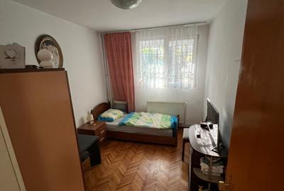 Apartament 3 camere Aleea Barajul Rovinari Apartament 3 camere Aleea Barajul Rovinari - 2