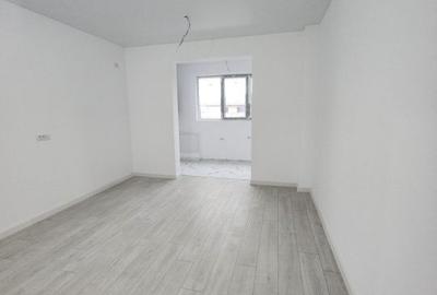 Apartament cu 3 camere în Central - 13