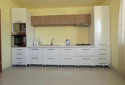 Film! Resedinta cu personalitate, piscina exterioara, comod amplasament - 17