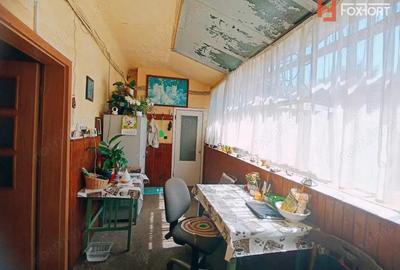 COMISION 0% Casa cu 4 apartamente la curte comuna cu teren total 748 mp - 9