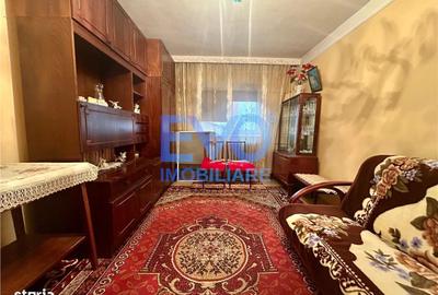 Apartament cu 3 camere decomandat în Alexandru cel Bun - 4