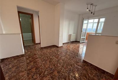 Apartament cu 2 camere decomandat în Central - 1