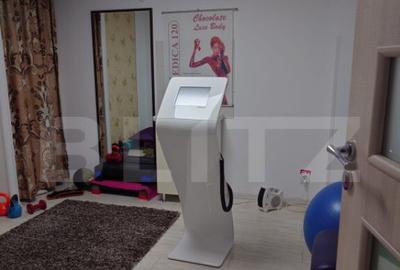 Spatiu comercial de vanzare, 290 mp, zona Micro 3 - 15
