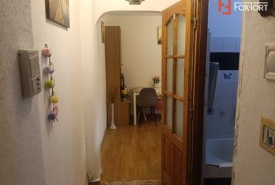 Apartament cu 2 camere de vanzare la etaj 4 zona Sagului - 3