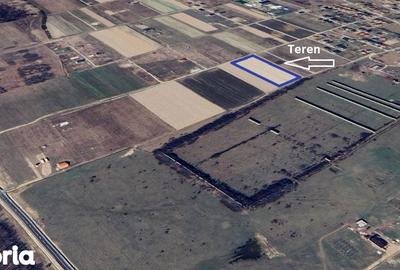 Teren de 11510 mp, în Sânmartin