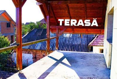 Casă cu 4 camere cu Teren 972 Mp în Merișor - 10