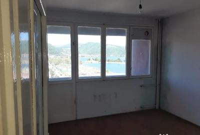 Apartament cu 2 camere decomandat în Central - 3