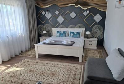 Casă cu 4 camere în Central - 2