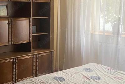 Dau in chirie garsoniera mobilata in zona Decebal - 2