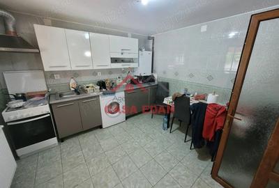 Casă cu 4 camere în Filipeștii de Pădure - 9