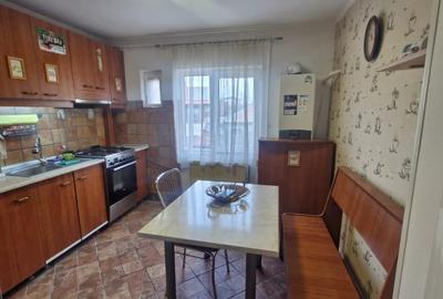 Apartament cu 3 camere decomandat în Central - 6