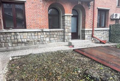 Apartament cu 2 camere, curte 100 mp, garaj si boxa, Zona Bulevardul Independent - 10