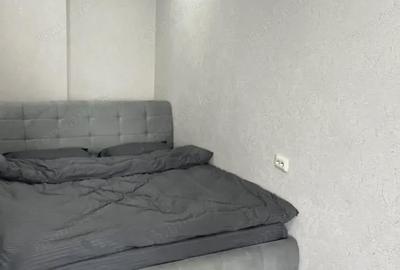 Garsonieră decomandată în Gorjului