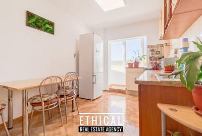 2 camere, bloc din 1980,  11 min. Metrou Piata Iancului - 9