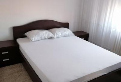 Apartament cu 3 camere decomandat în Tineretului - 1
