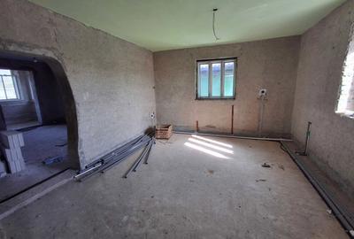 Casă cu 4 camere în Sulița - 14