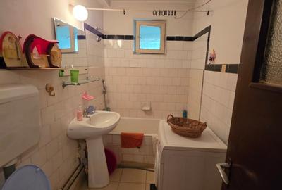 Apartament cu 3 camere semidecomandat în Dristor - 7