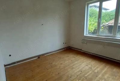 Casa 4 camere Goranu - Calea Bucuresti - 5