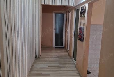 Apartament cu 2 camere decomandat în Central - 8