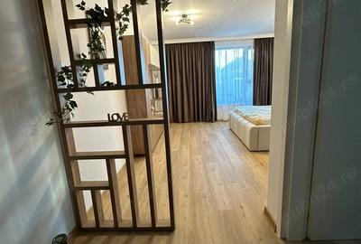 Garsonieră decomandată în Central - 4