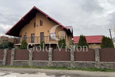 Casă cu 5 camere cu Teren 600 Mp în Central - 1