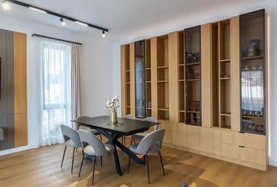 Casă cu 4 camere cu Teren 400 Mp în Tunari