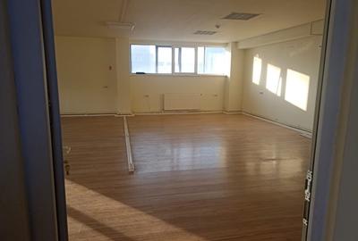 Proprietar/Soc. Comerciala  Inchiriez Spatiu 190 mp Iasi Calea Chisinaului Nr 23 - 4