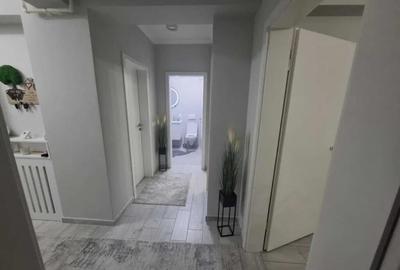 Apartament cu 2 camere, decomandat zona Avantgarden - 4